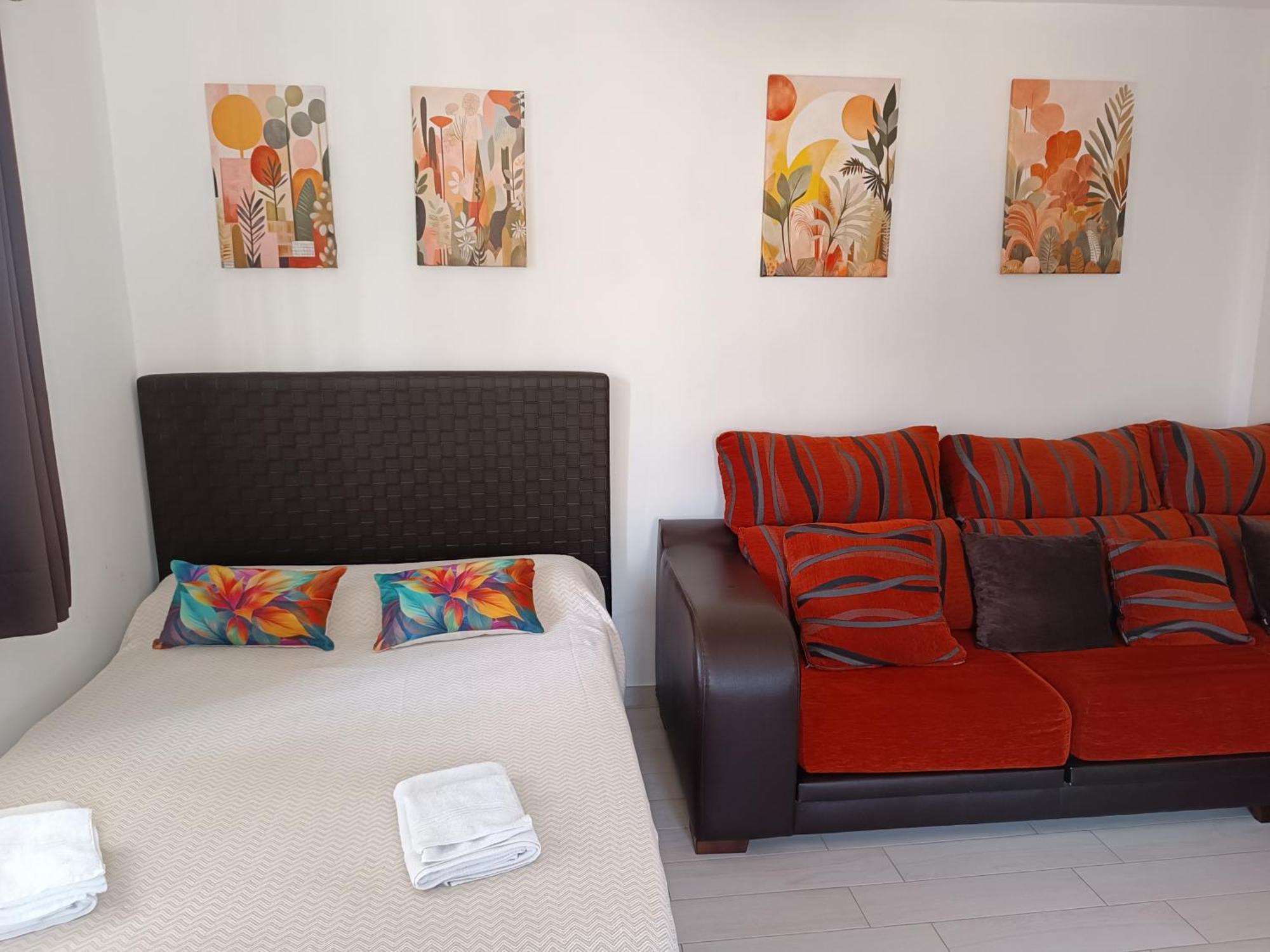 Estudio A 50mt Del Mar, Zona Palacio De Congresos * Estepona